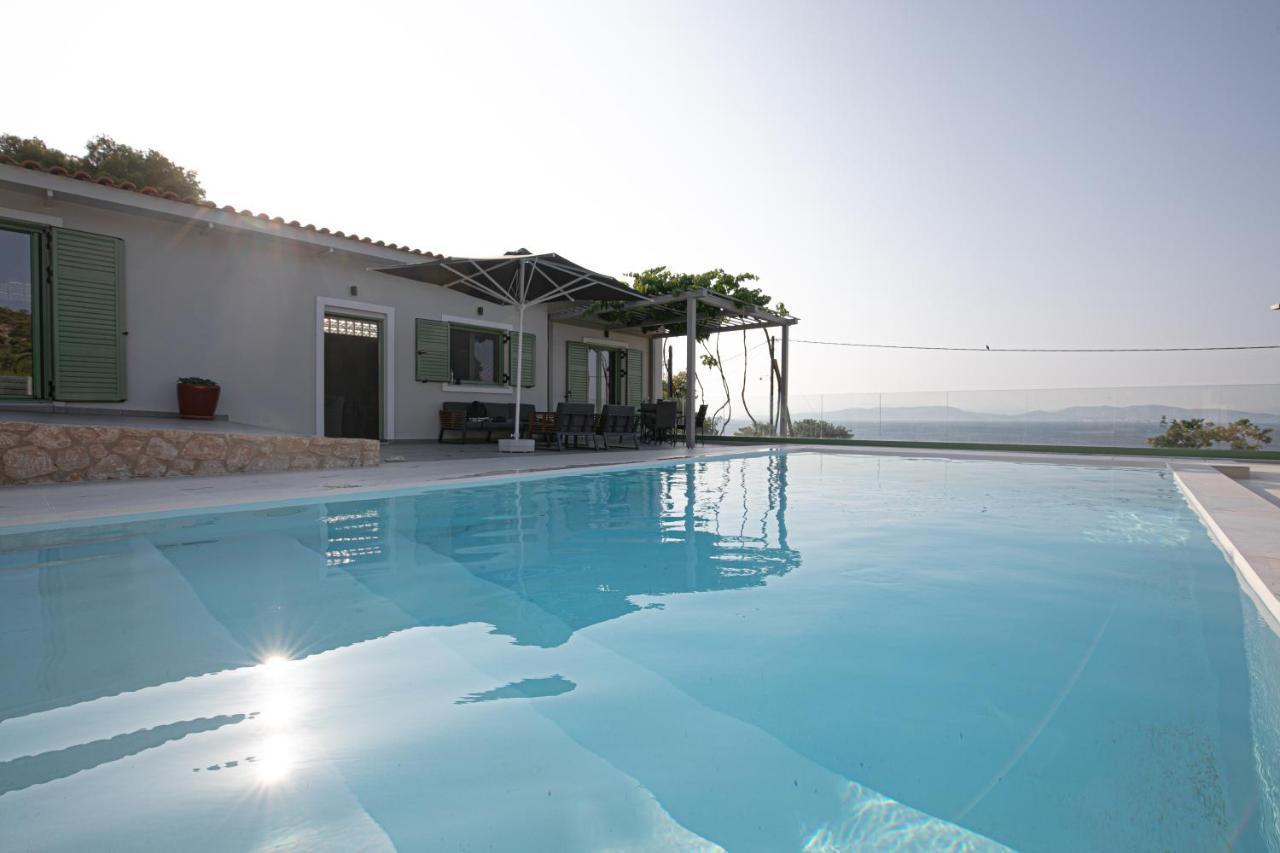 Pine House Villa Agioi Buitenkant foto